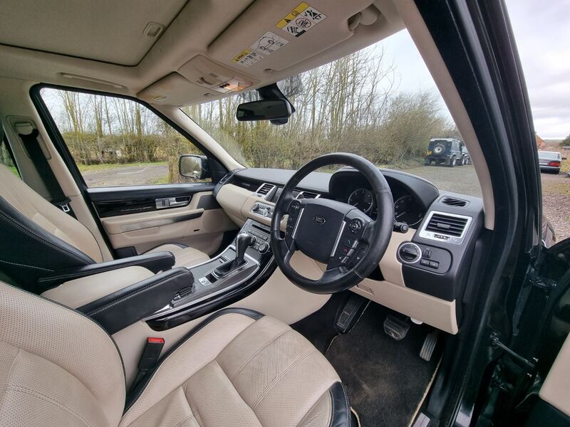 LAND ROVER RANGE ROVER SPORT TDV8 AUTOBIOGRAPHY SPORT 2010