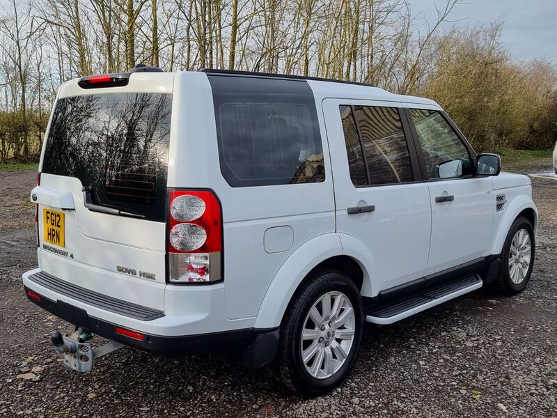 LAND ROVER DISCOVERY SDV6 HSE 2012