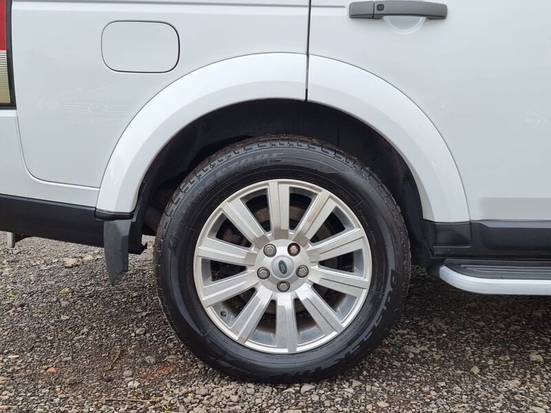 LAND ROVER DISCOVERY SDV6 HSE 2012