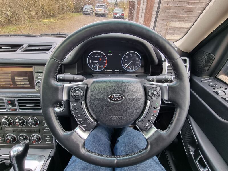 LAND ROVER RANGE ROVER TDV8 AUTOBIOGRAPHY 2010