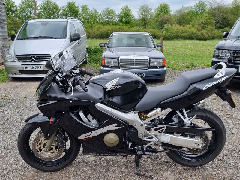 HONDA CBR 600 F-4i 2005