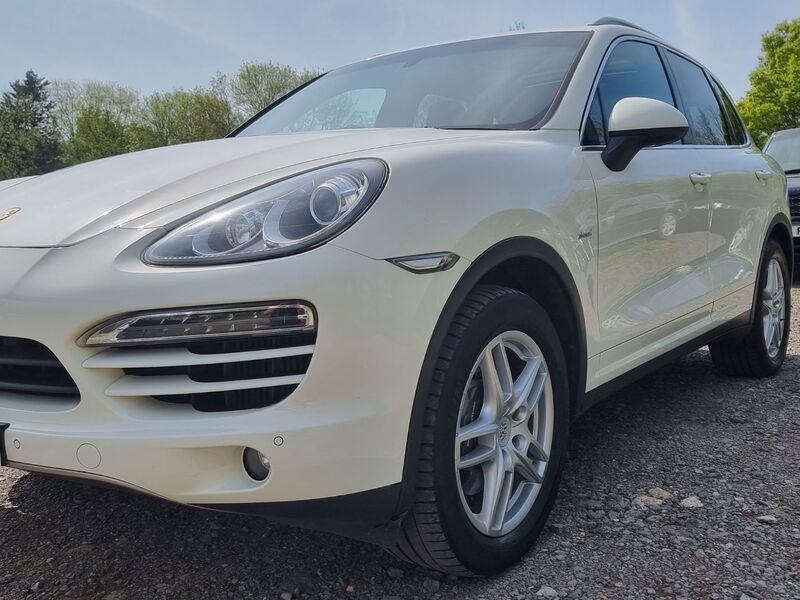 PORSCHE CAYENNE D V6 TIPTRONIC S 2010