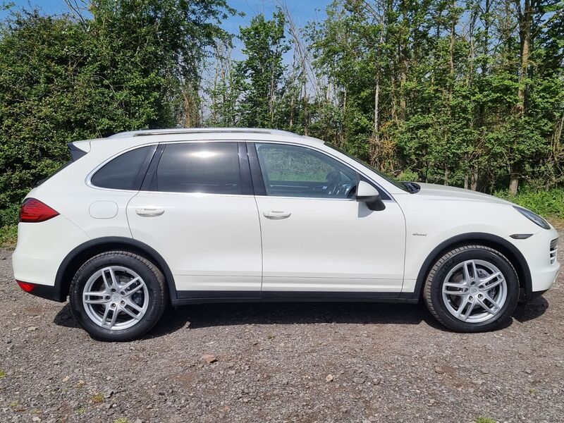 PORSCHE CAYENNE D V6 TIPTRONIC S 2010