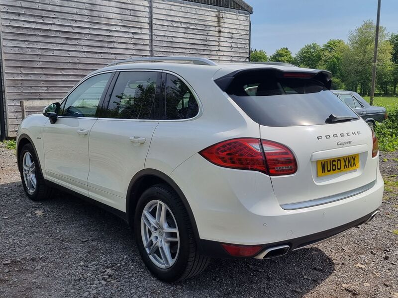 PORSCHE CAYENNE D V6 TIPTRONIC S 2010