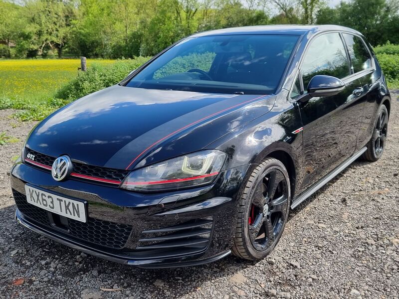 VOLKSWAGEN GOLF GTI 2013