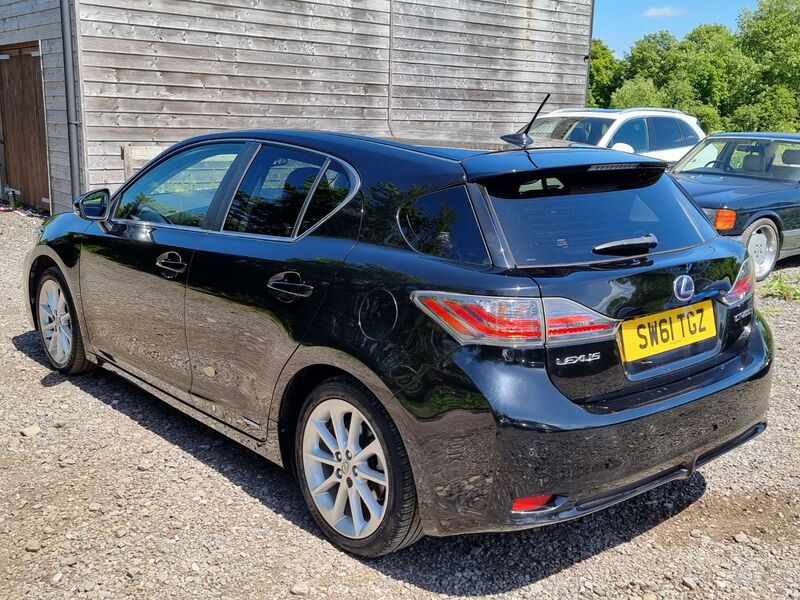 LEXUS CT 200H SE-L 2011