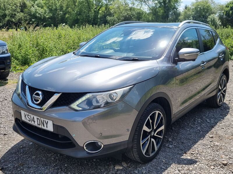 NISSAN QASHQAI TEKNA DIG-T 2014