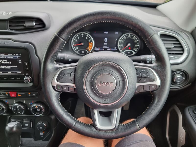 JEEP RENEGADE LIMITED 2016