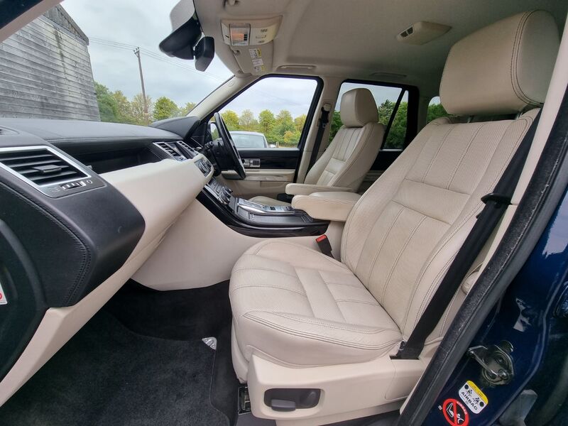 LAND ROVER RANGE ROVER SPORT SDV6 HSE LUXURY 2012