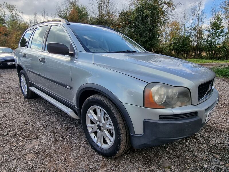 VOLVO XC90 D5 SE 2004