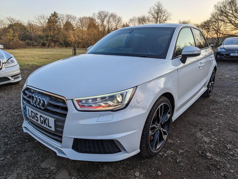 AUDI A1 S1 QUATTRO SPORTBACK 2015