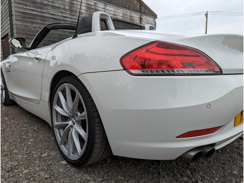 BMW Z4 3.0 Z4 sDrive30i Roadster 2010